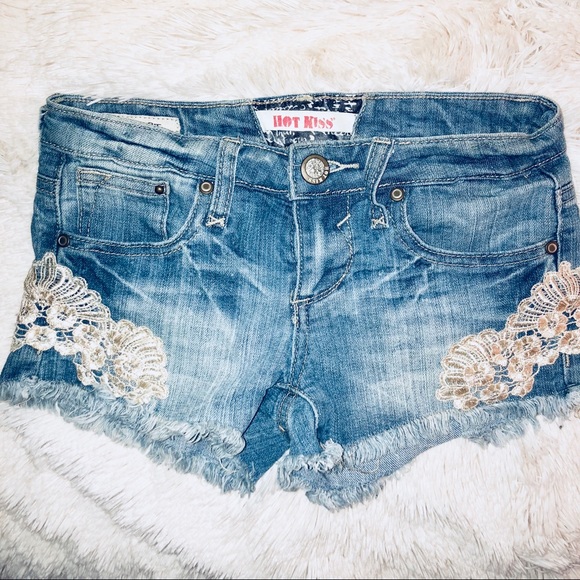90s style jean shorts